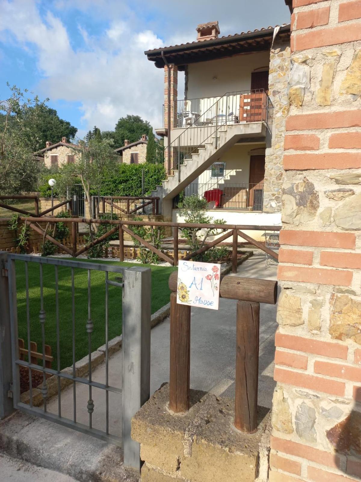 Ferienwohnung Saturnia House Poggio Murella Exterior foto